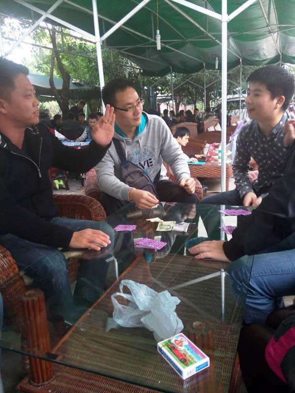 當(dāng)萬(wàn)圣節(jié)遇上光棍節(jié)，成都智絡(luò)軟件嗨翻三圣鄉(xiāng)