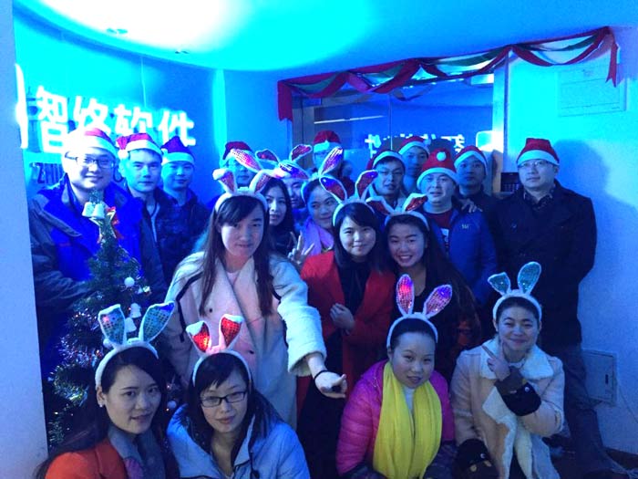 你們公司圣誕節怎么過?智絡軟件圣誕節狂歡節 你們公司圣誕節怎么過?智絡軟件圣誕節狂歡節